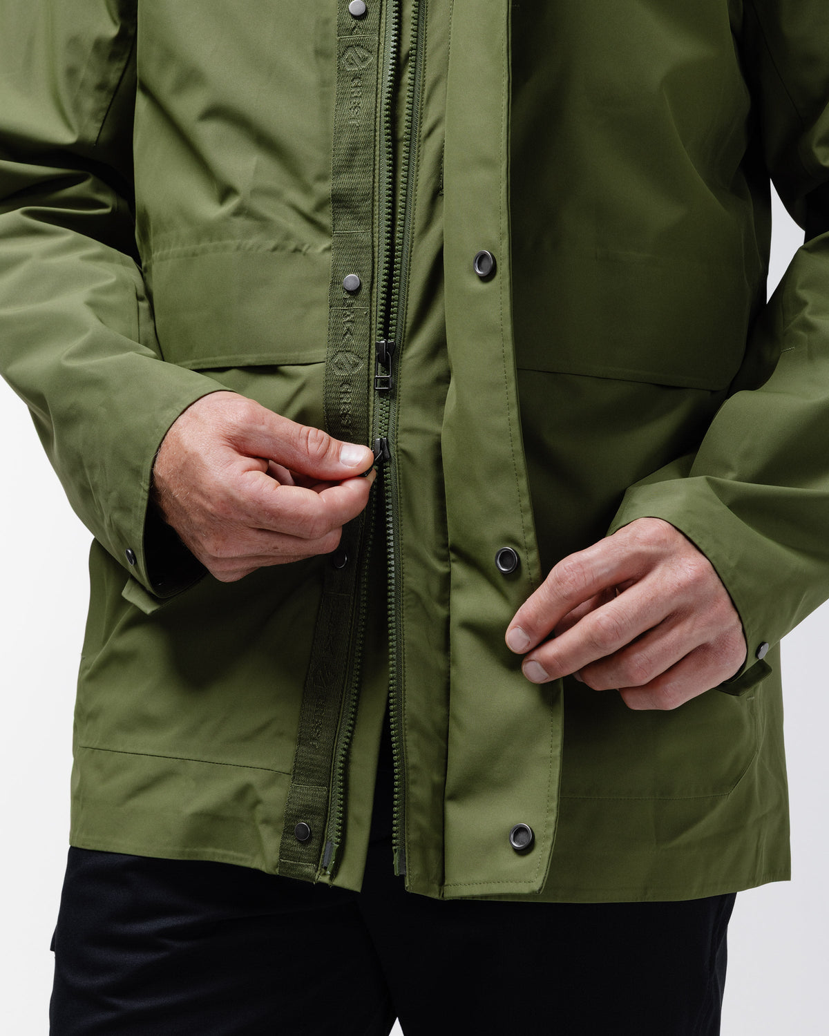 Black Crest Escort Jacke