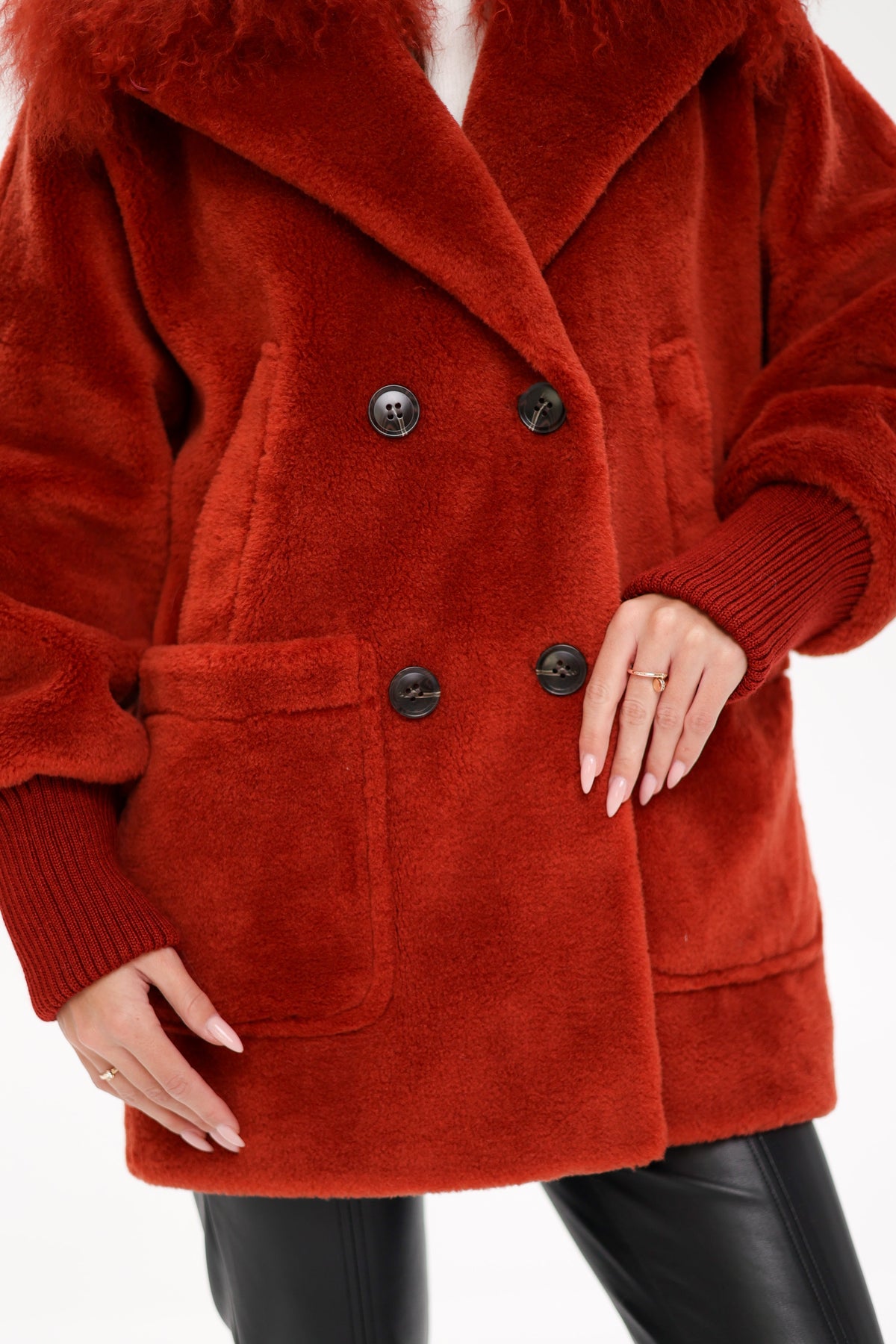 Alaska® Outerwear Company Damen-Mantel aus Lamapelz