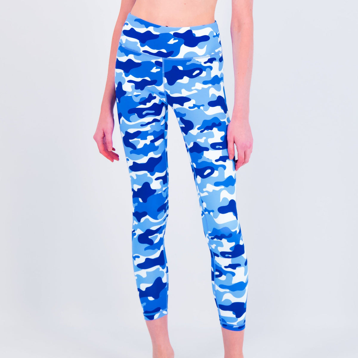 Leggings de alto rendimiento con estampado de camuflaje acuático de White Water Life