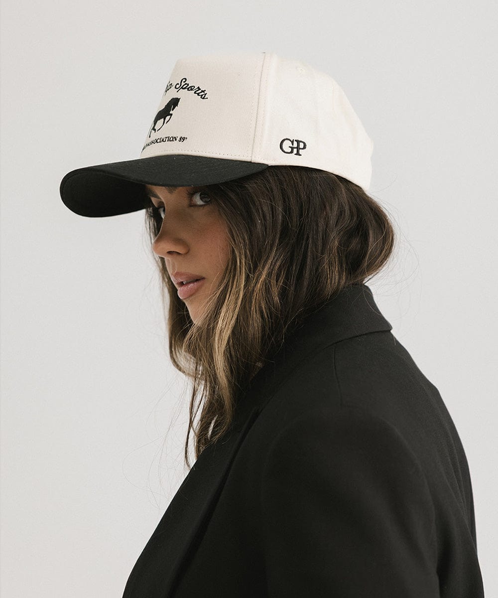 Gigi Pip Sports Vintage Trucker-Cap