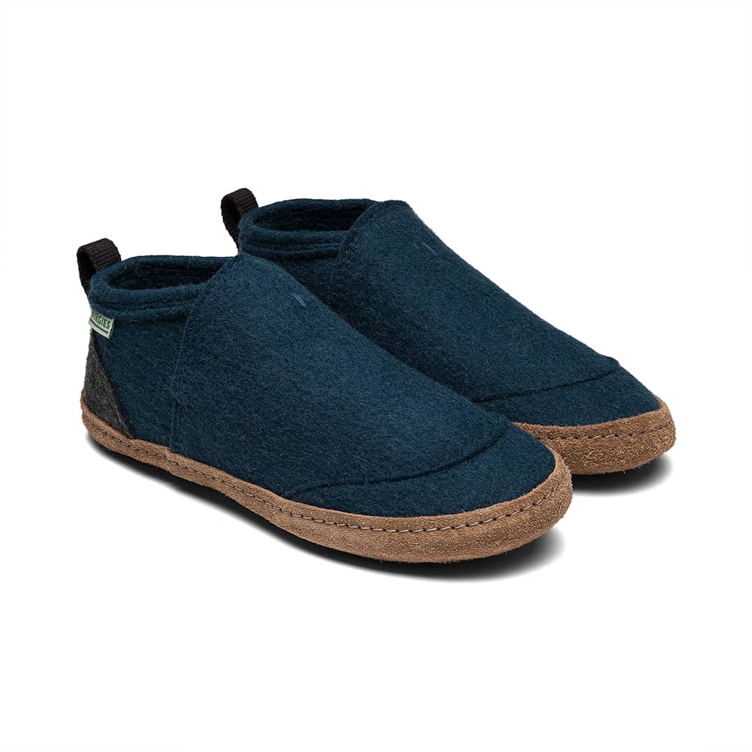 Kyrgies Tengries Slippers