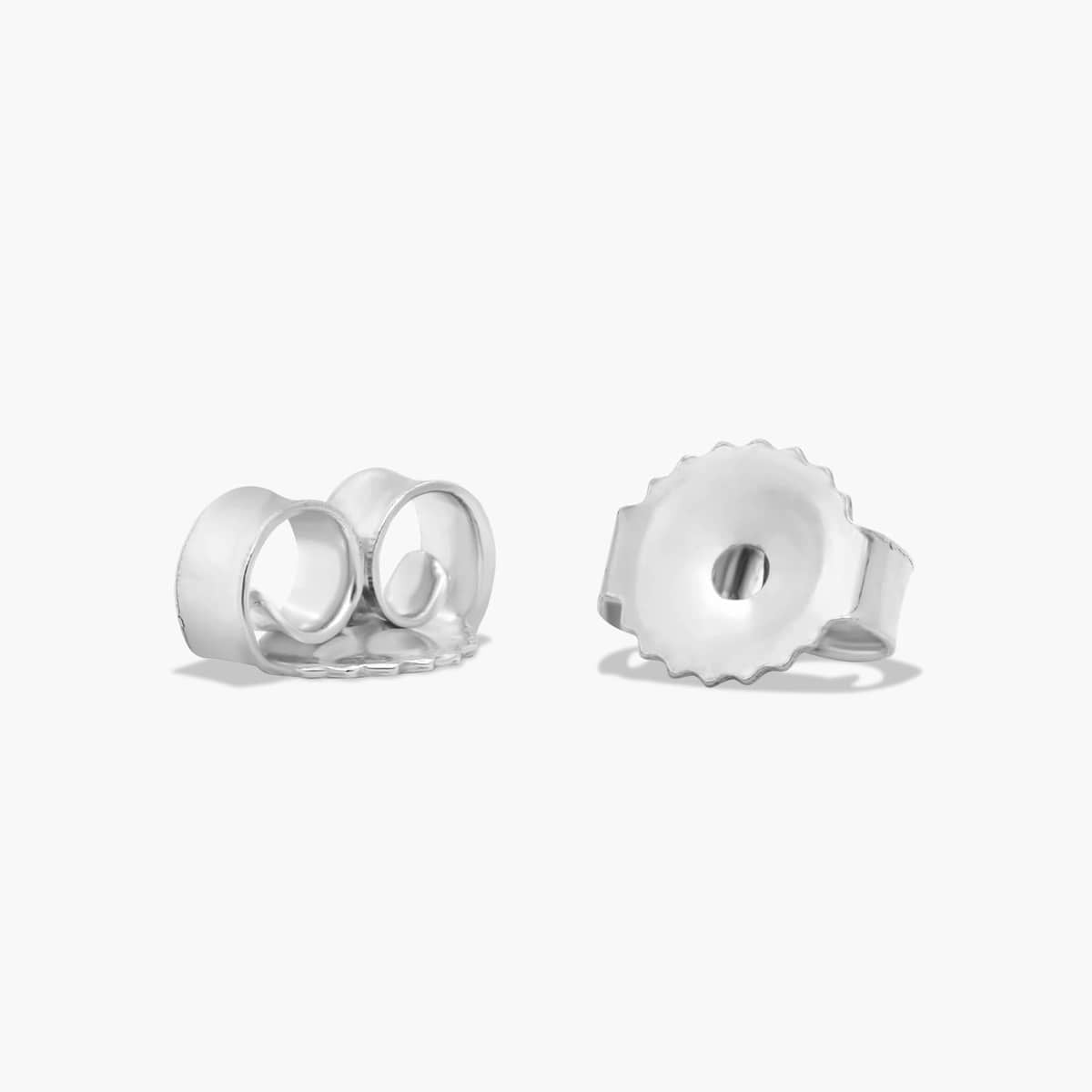 Aretes de diamantes redondos cultivados en laboratorio VossAgin