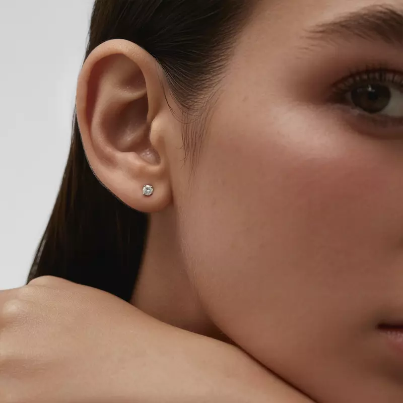 Boucles d'oreilles puces en moissanite VossAgin