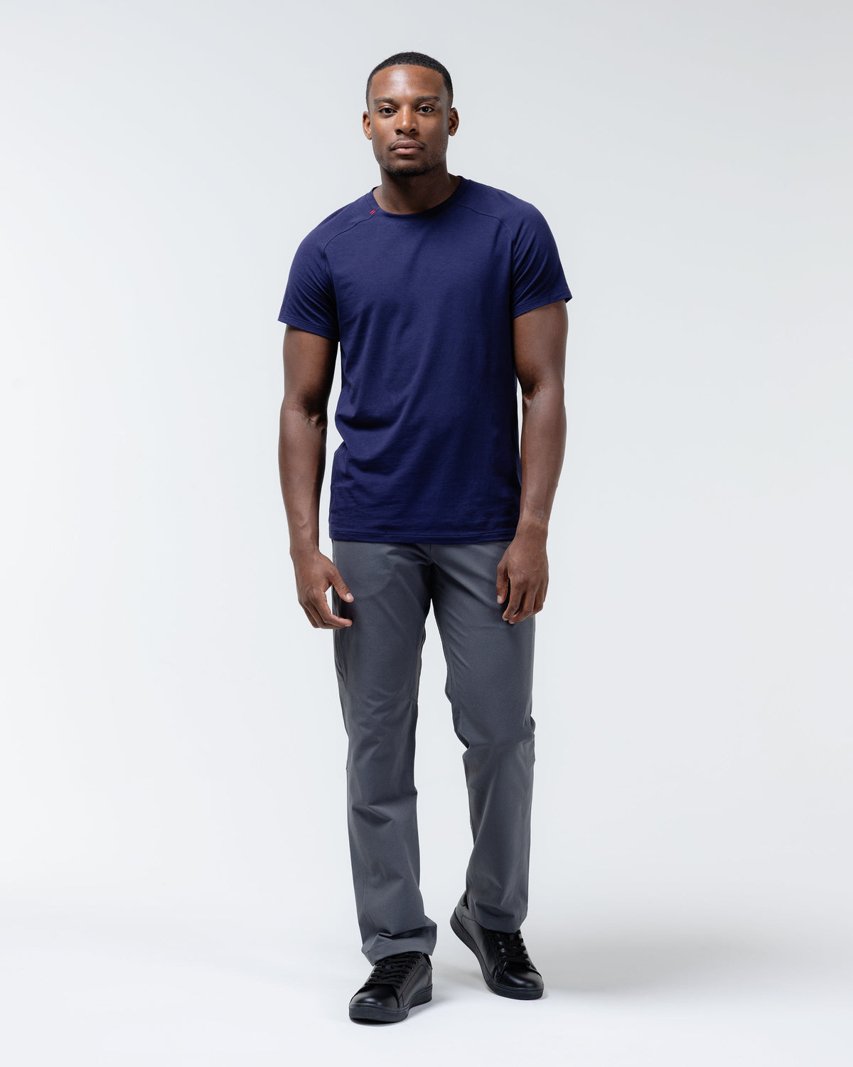 Schwarzes Crest Icon Crew T-Shirt