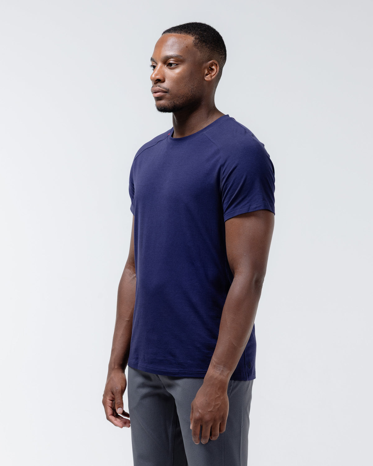 Schwarzes Crest Icon Crew T-Shirt
