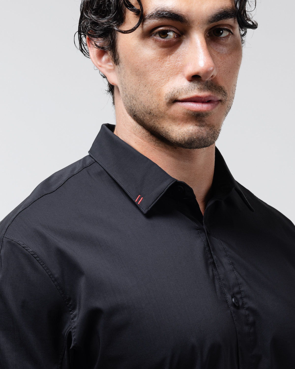 Camisa de vestir para hombre Black Crest Haven