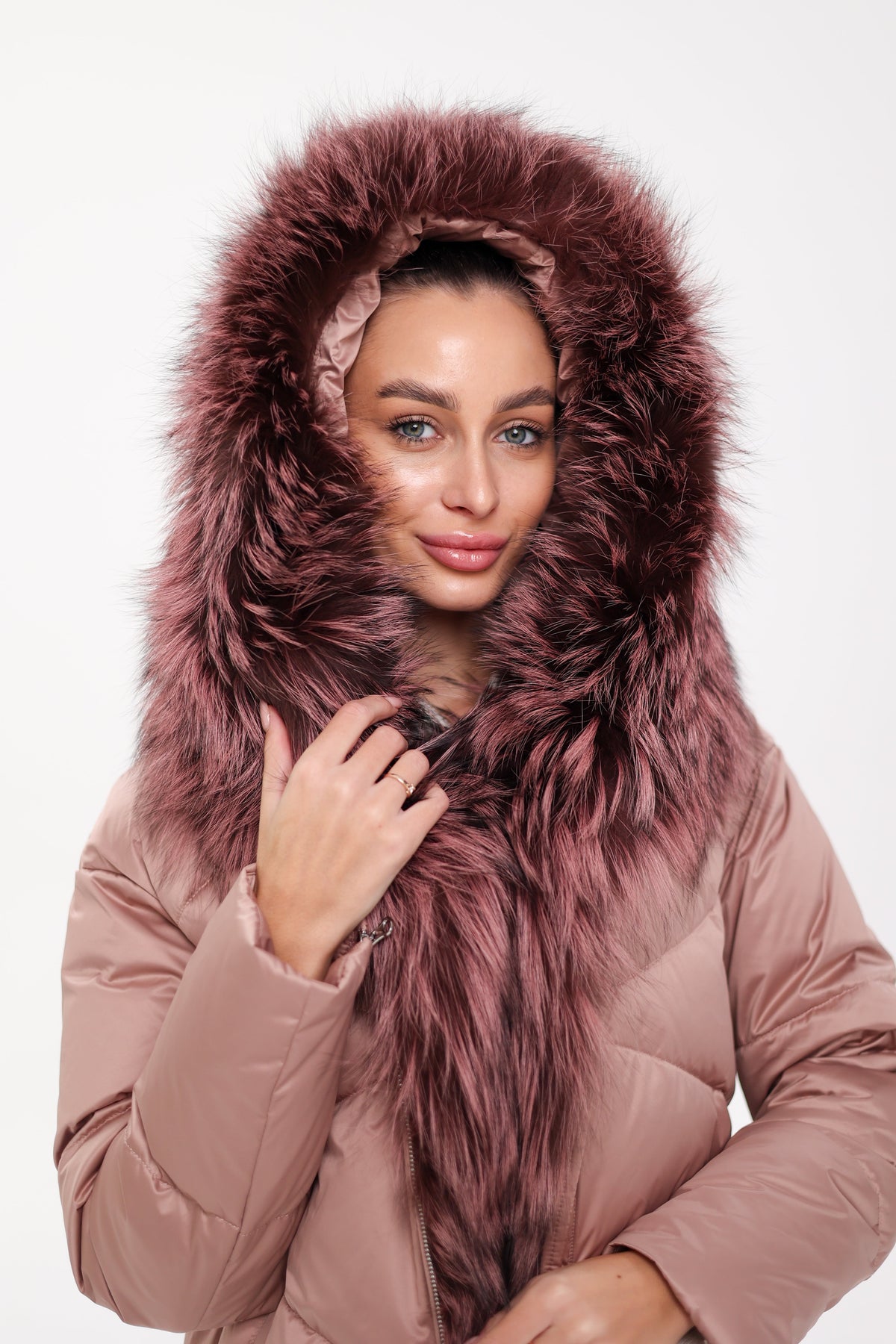 Parka de plumón para mujer de Alaska® Outerwear Company