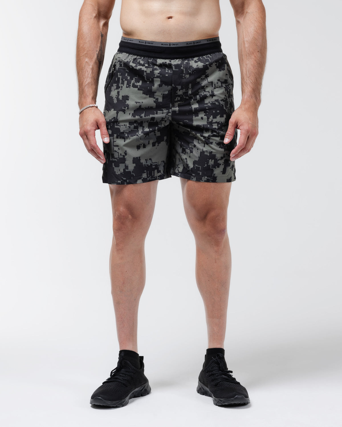 Shorts Voyage Black Crest