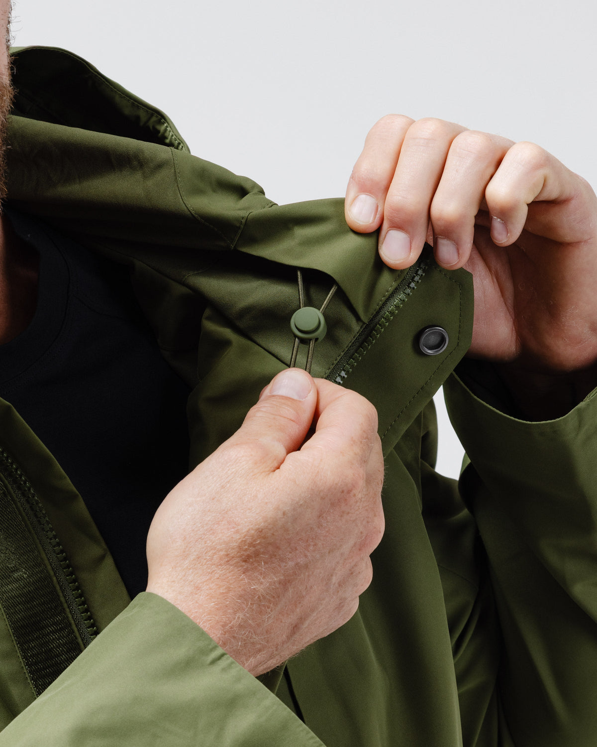Black Crest Escort Jacke