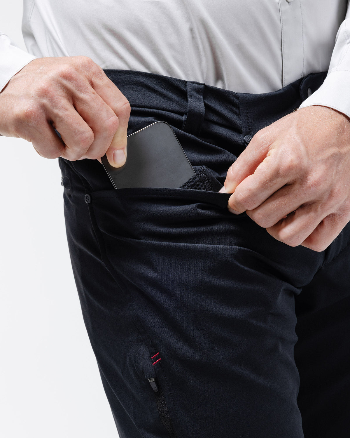 Black Crest Men's Passage Chino Pants