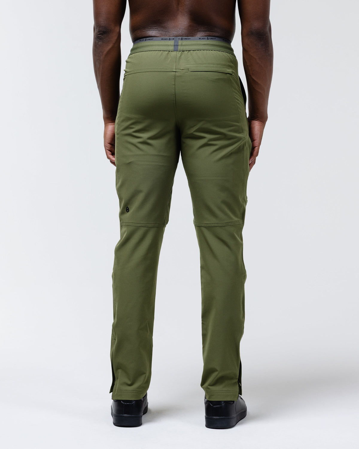Black Crest Men's Interval Joggers