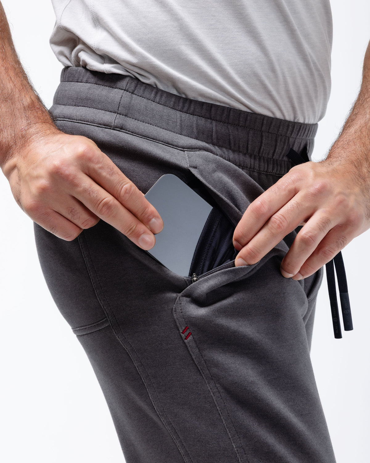 Pantalón deportivo Black Crest Velocity Jogger