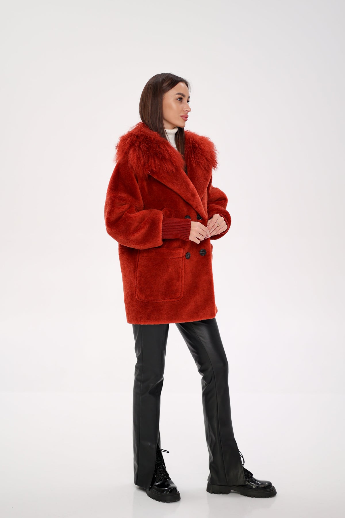 Abrigo de piel de llama para mujer de Alaska® Outerwear Company