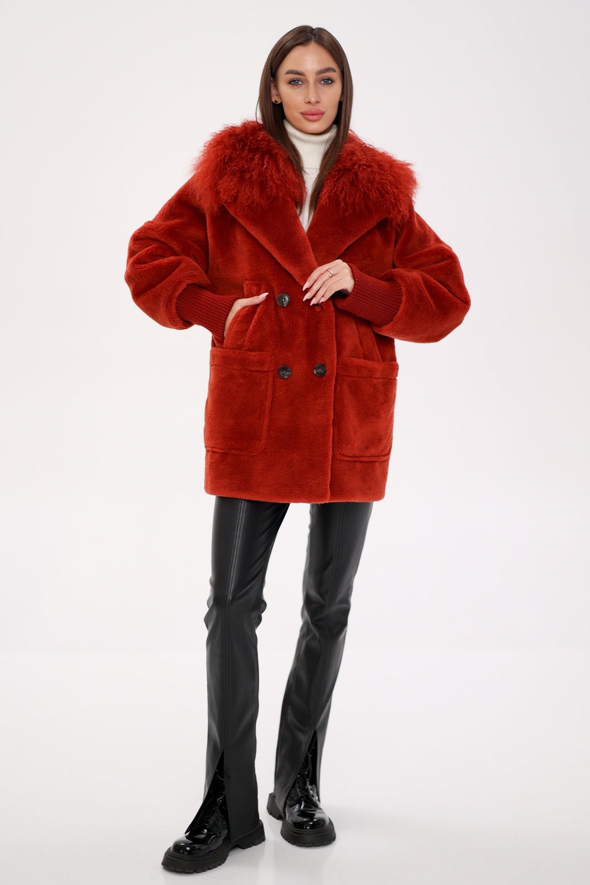Abrigo de piel de llama para mujer de Alaska® Outerwear Company