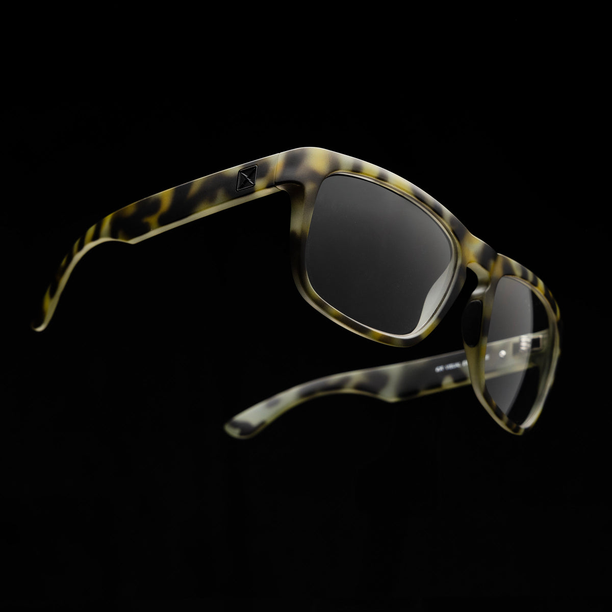 Bolt & Arrow - 81's Camo Green (Matte) - Matte