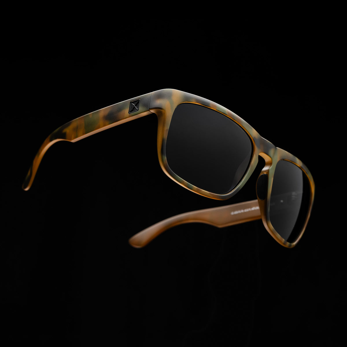 Bolt & Arrow - 81's Rhodesian (Matte) - Matte