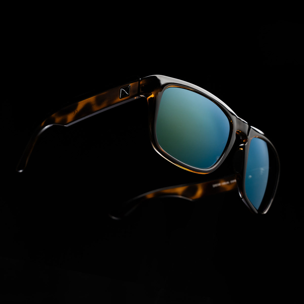 Bolt & Arrow - 81's Havana (Gloss) - Gloss