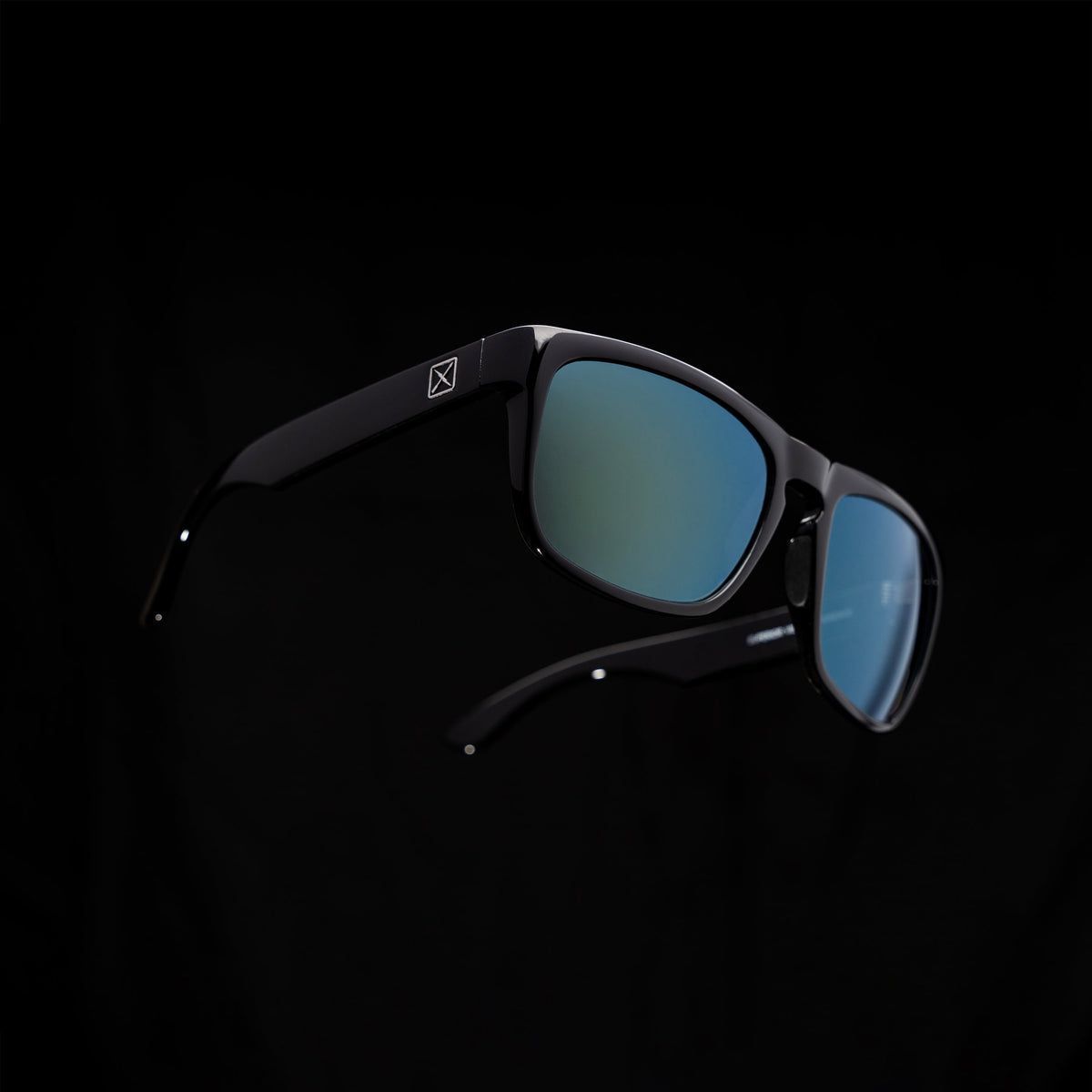 Bolt & Arrow - 81's Clandestine (Matte) - Gloss