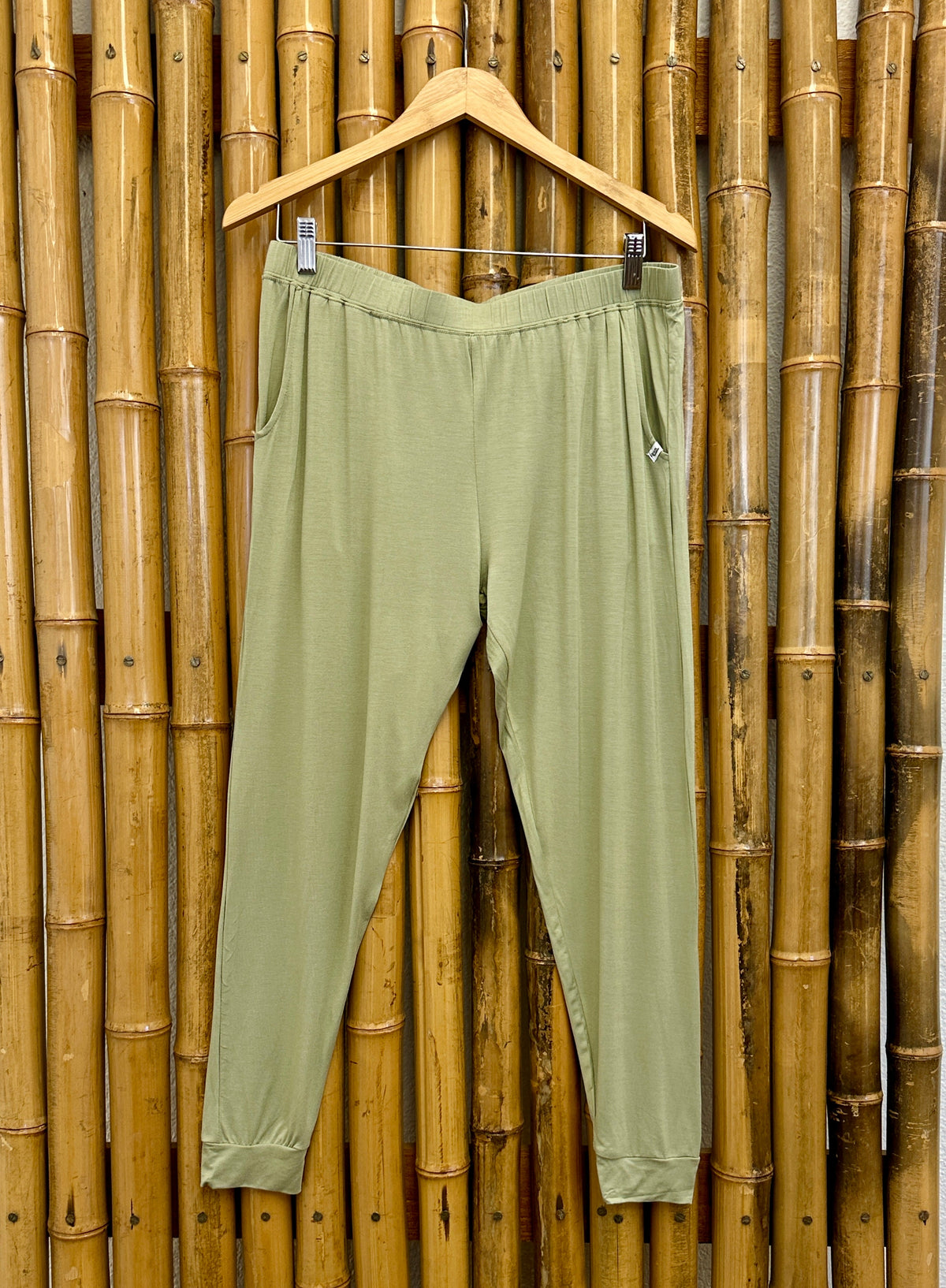 Joggers de descanso de bambú