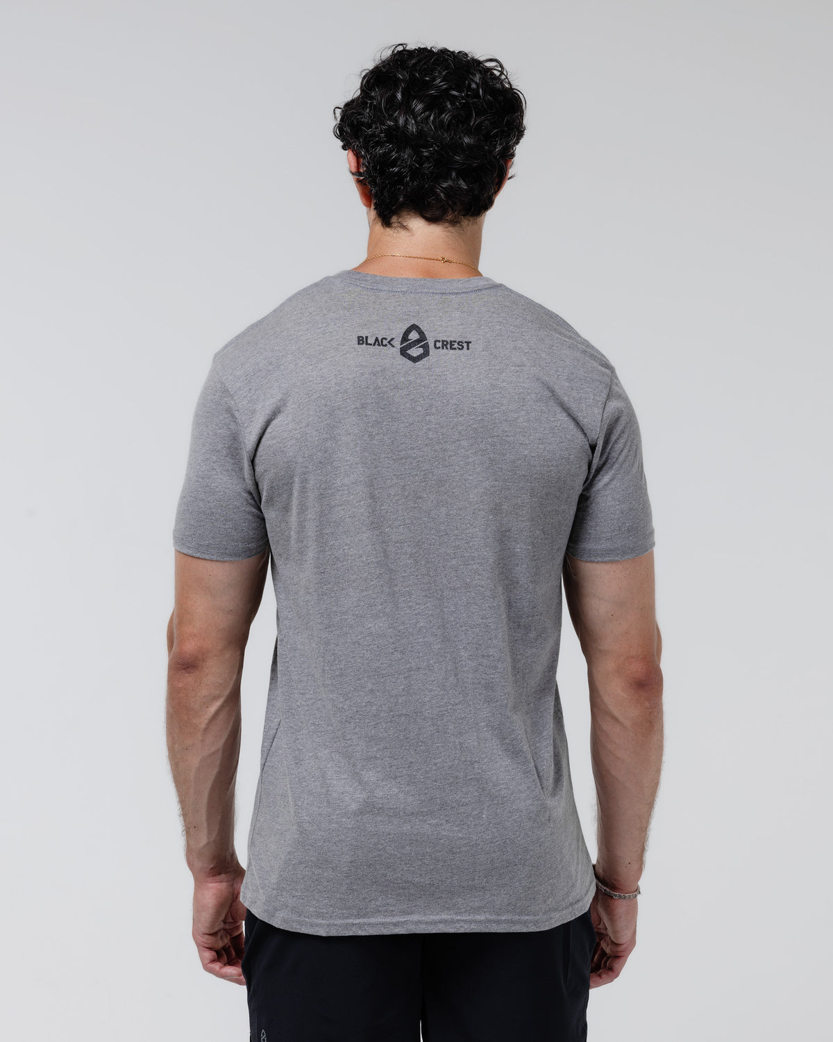 Camiseta Black Crest Shield