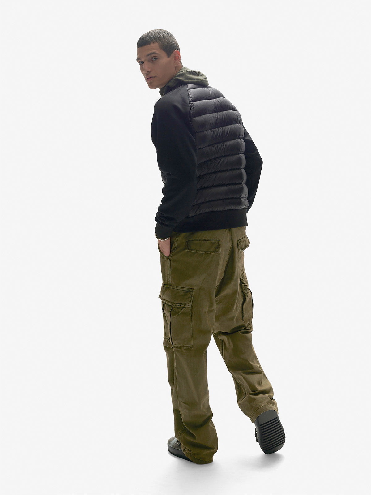 Suéter Holden Outerwear Down Crew - Negro