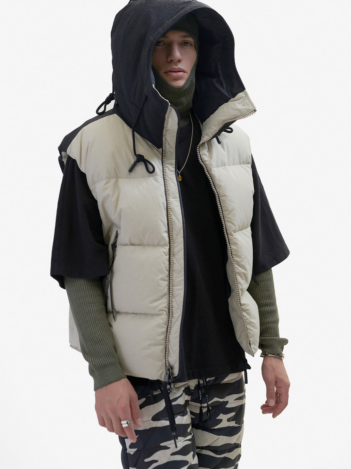 Chaleco de plumón con capucha Holden Outerwear - Lona