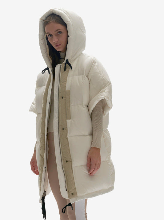 Chaleco largo de plumón Holden Outerwear, color perla