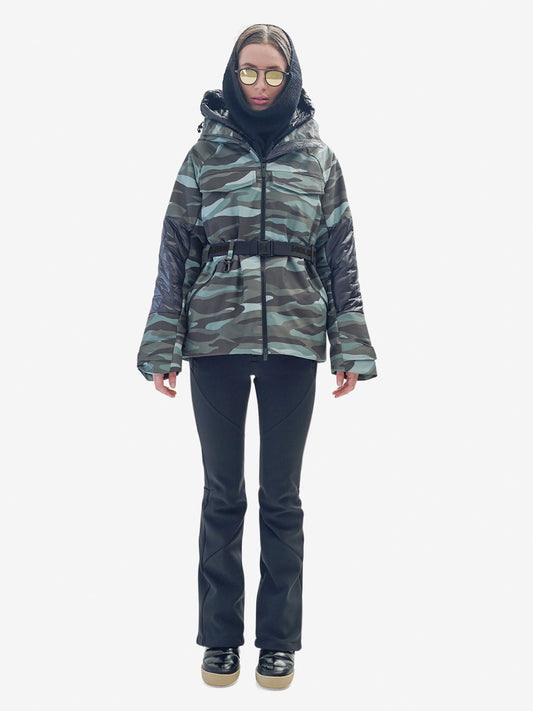 Parka con cinturón Holden Outerwear en estampado Zea Camo