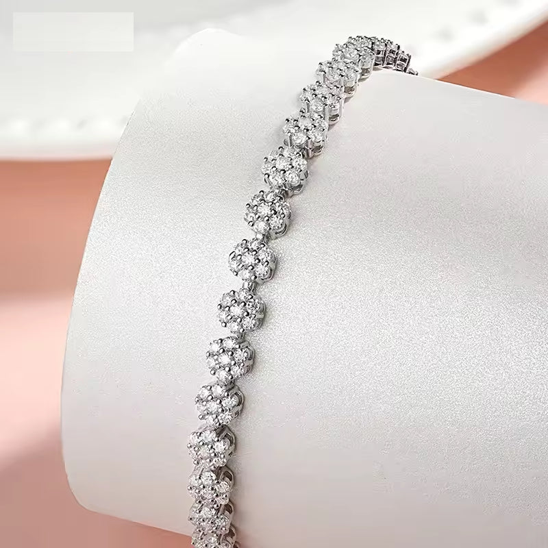 Bracelet tennis fleur brillante en moissanite VossAgin