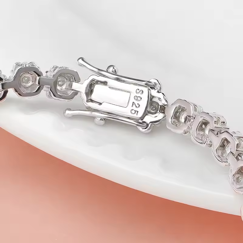 Bracelet tennis fleur brillante en moissanite VossAgin