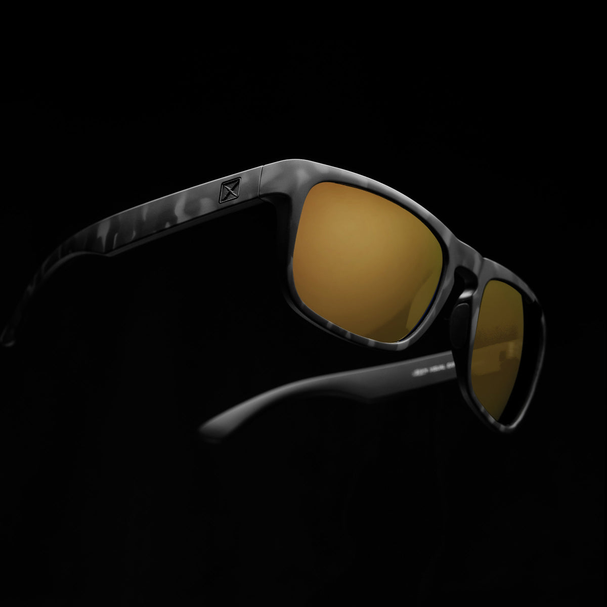 Bolt & Arrow - 81's Camo Black (Matte) - Matte