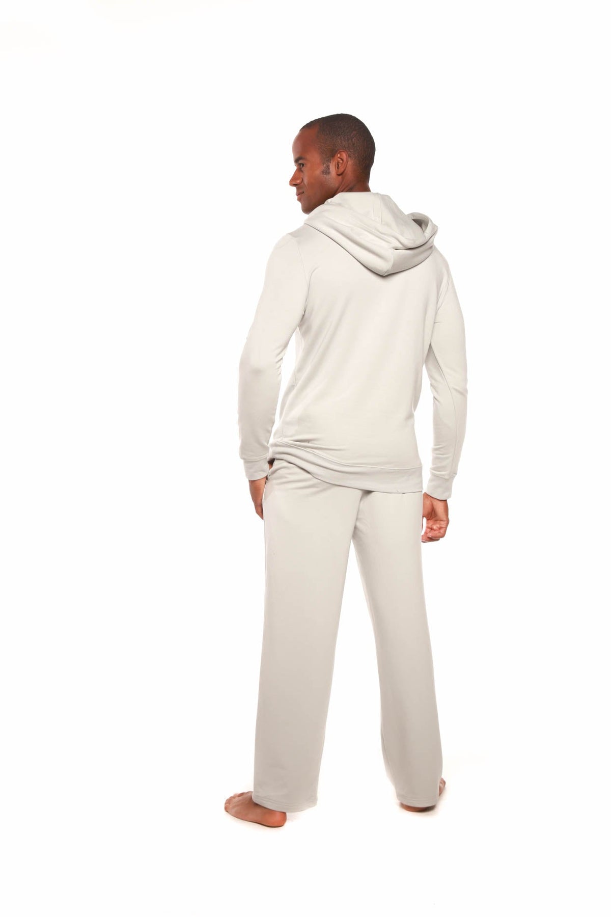 Conjunto de sudadera Henley y pantalón de descanso de bambú