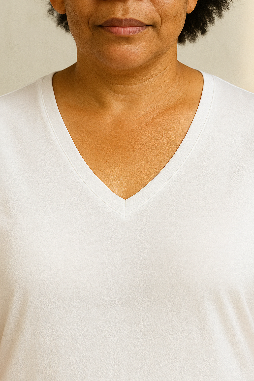 Silverlyne Women's Timeless T-Shirt
