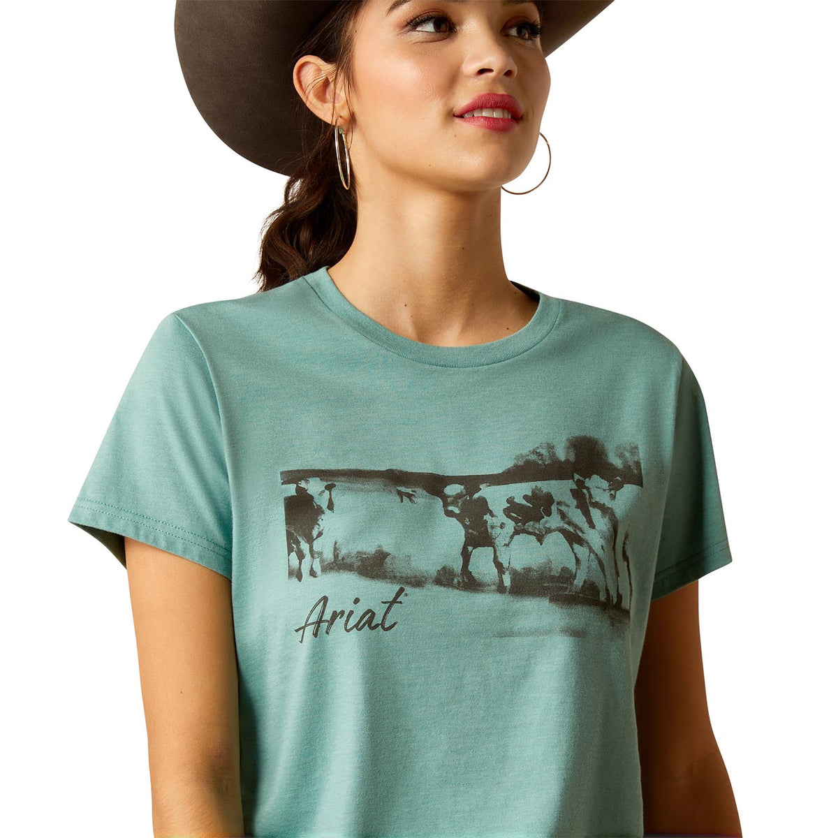 T-shirt graphique à manches courtes Ariat Wholesome Heifer