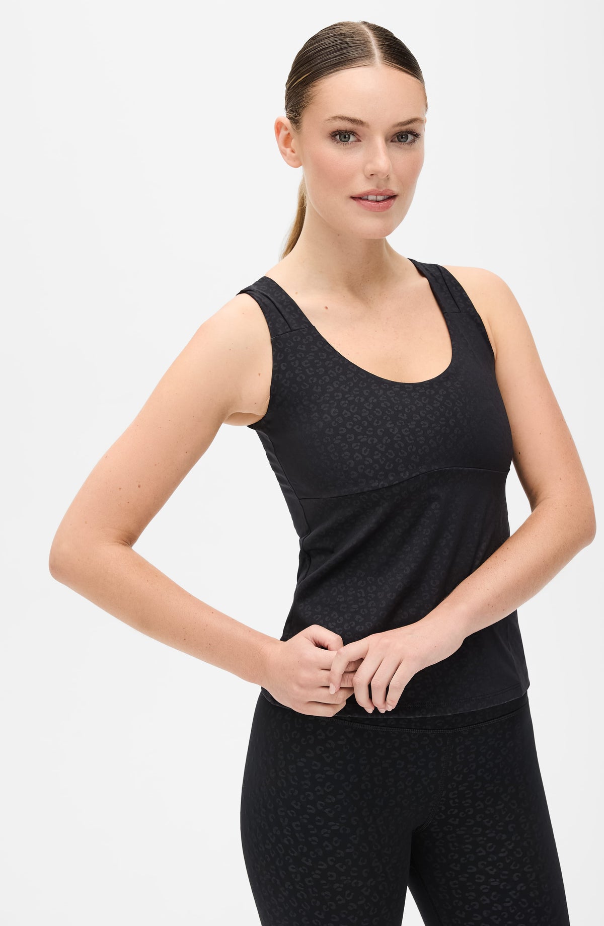 Camiseta sin mangas Fierce de Elastique Athletics