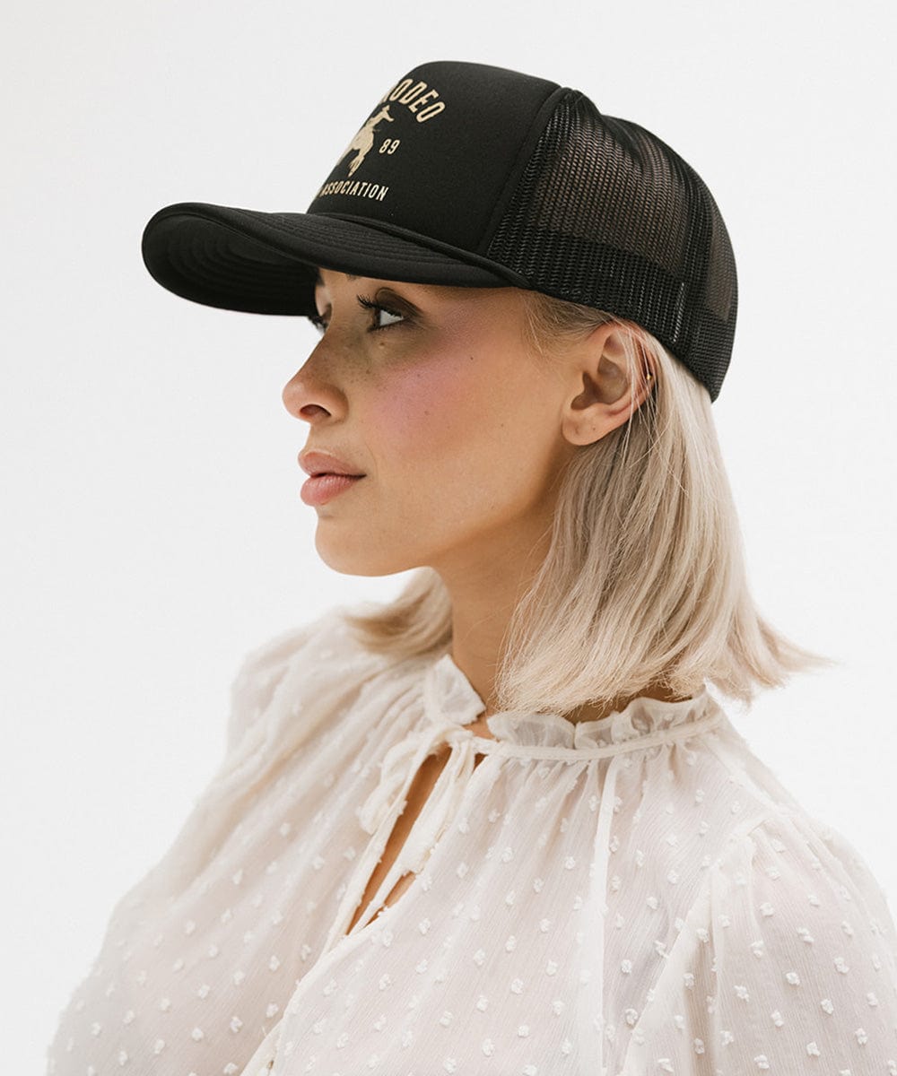 Gorra Trucker Rodeo de Gigi Pip