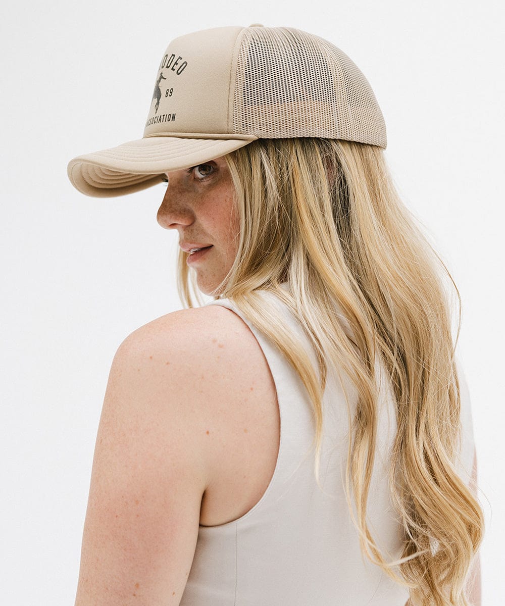 Gorra Trucker Rodeo de Gigi Pip