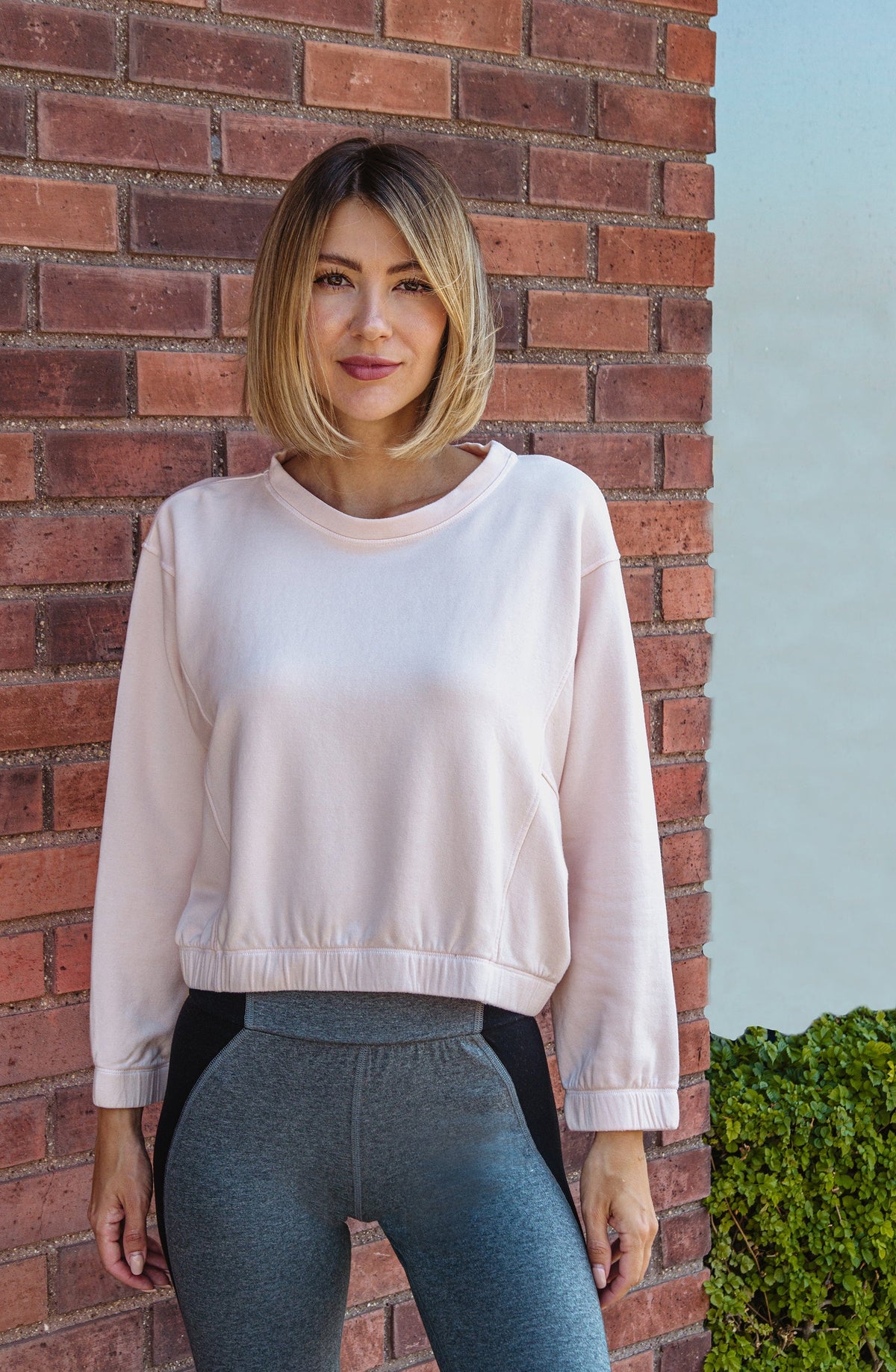 Lezat Ivy Pullover