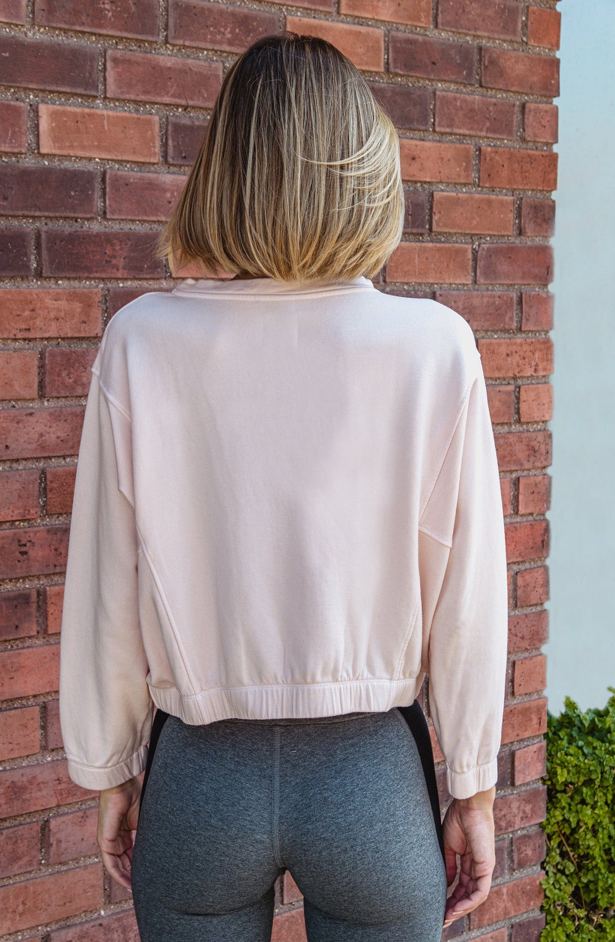 Lezat Ivy Pullover