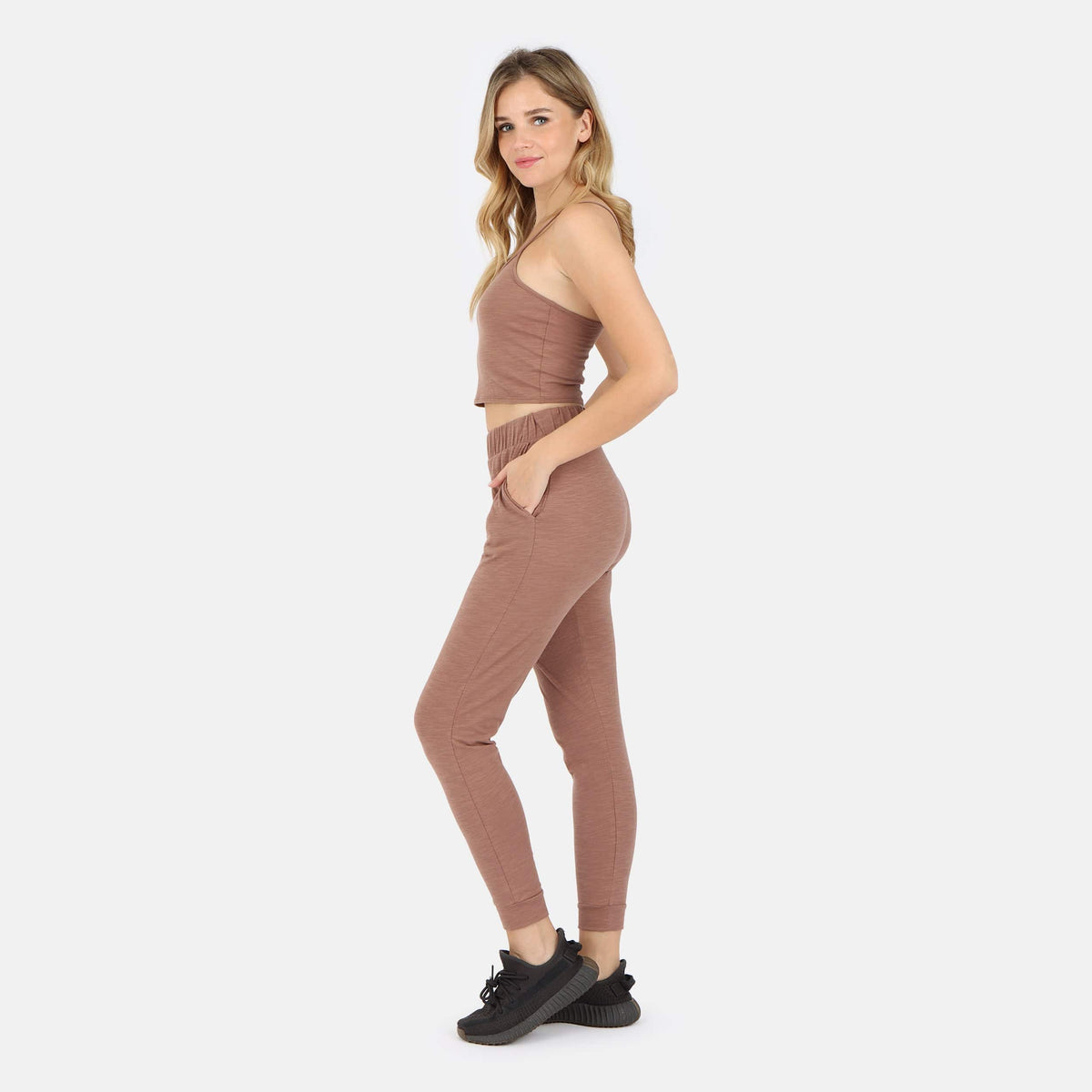 Pantalones Jogger Lezat Tegan