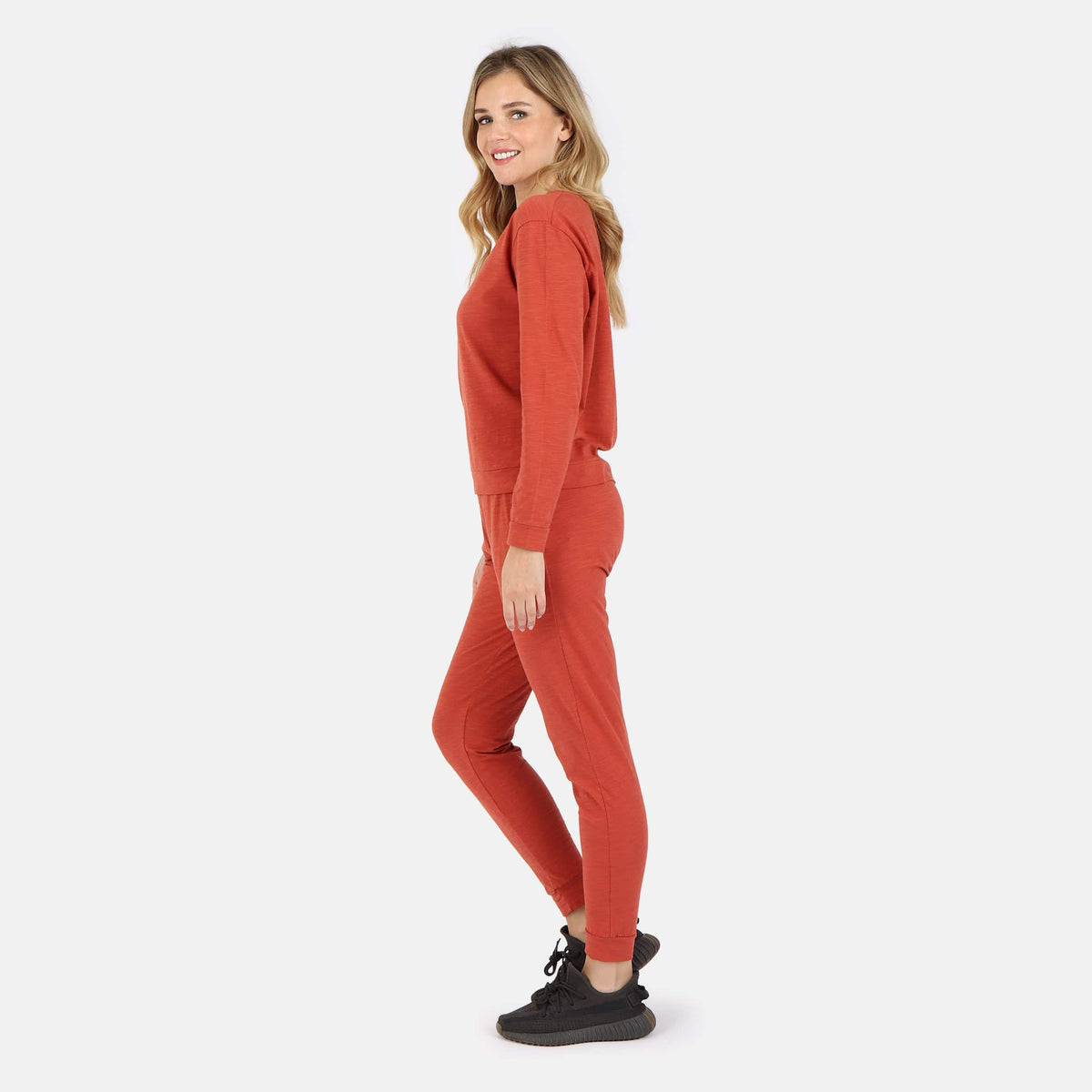 Lezat Tegan Pullover