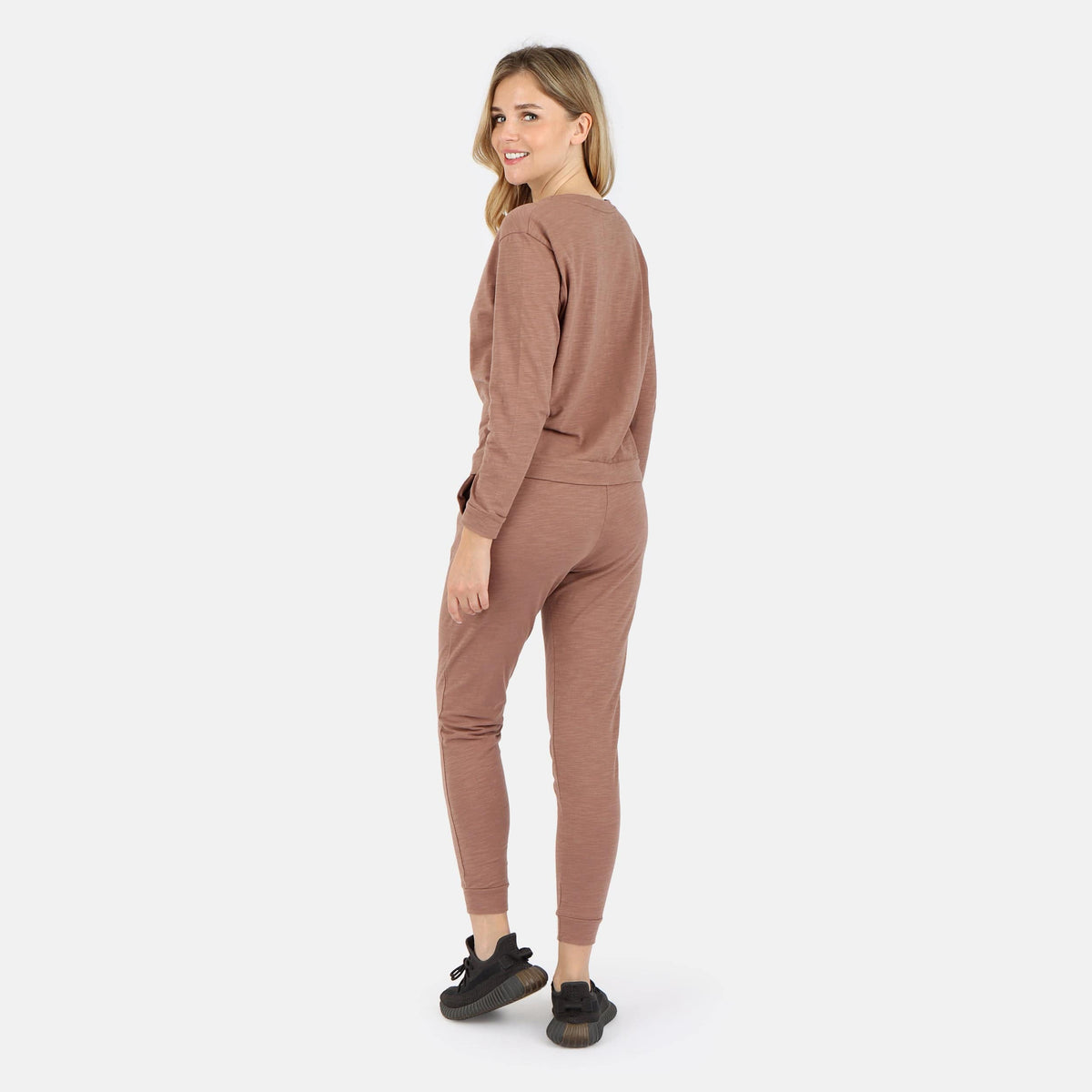 Lezat Tegan Pullover
