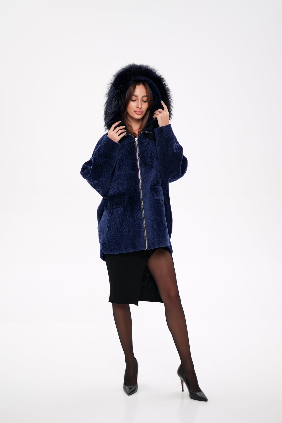 Alaska Outerwear Company Women's Shearling Silver Fox Trim Jacket