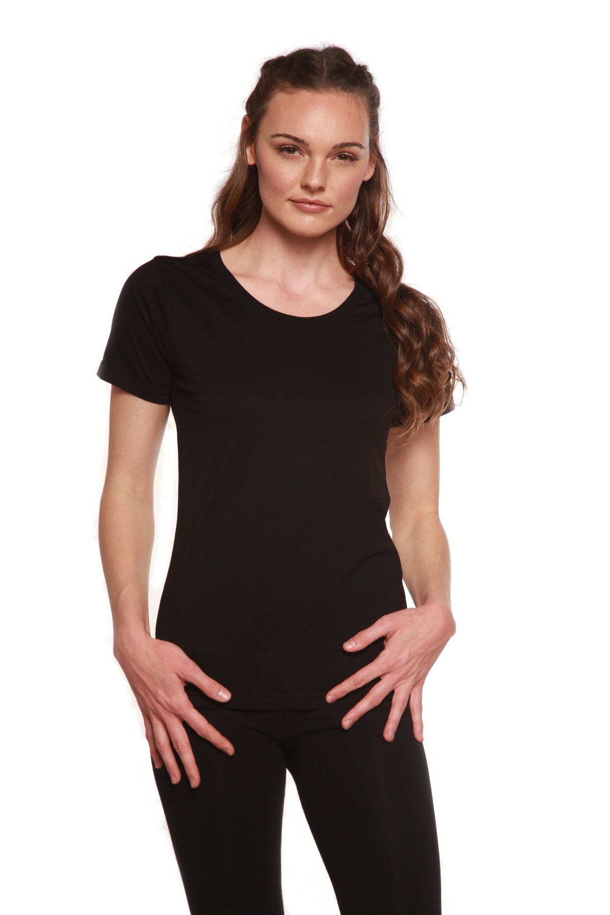 Playera de cuello redondo de bambú